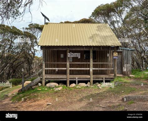 telephone box junction mt stirling|bluff spur hut mt stirling.